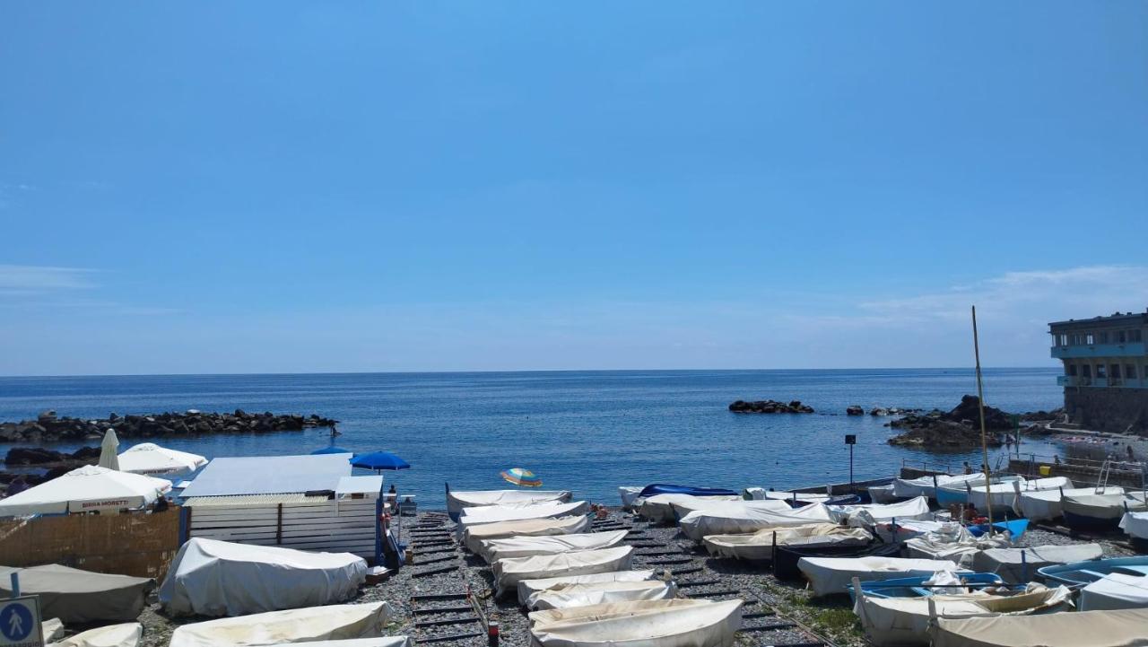 Pria Beach Genova Eksteriør bilde